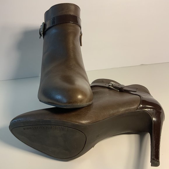 Lauren Ralph Lauren Halyn Bootie Brown Size 8 M - Picture 2 of 3